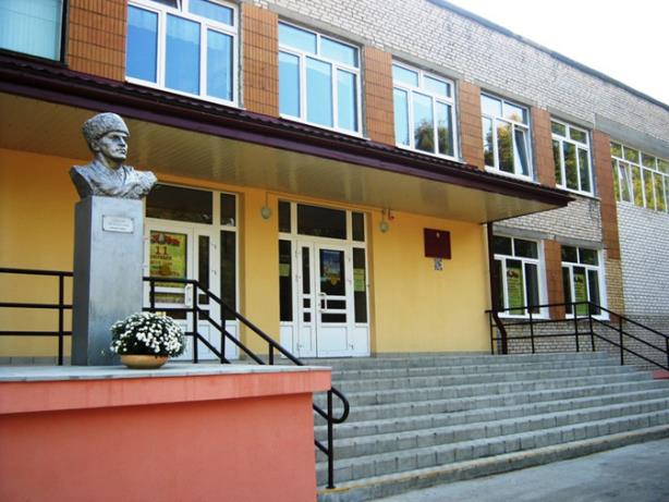 Памятник Доватору Льву Михайловичу  